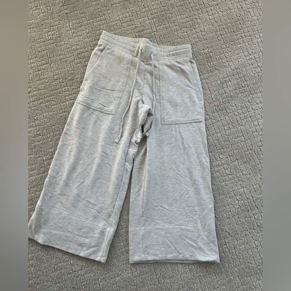 Quince Supersoft Fleece Hoodie & Wide Leg Pants (set), small - Picture 12 of 14